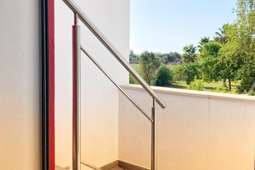 Vivenda Espacosa E Luminosa Villa Quelfes Kültér fotó